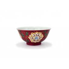 1405 A Kangxi Falancai red-ground glaze bowl with peony 